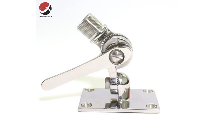 不鏽(xiù)鋼316船用五(wu)金配件-底(dǐ)座調節式(shi)天線